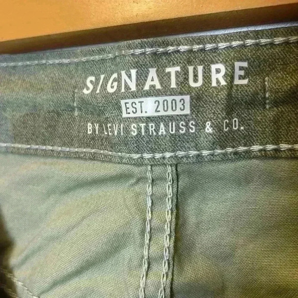 Levi Signature Men's  Shorts Big & Tall Size 42 Camo Cargo Shorts Fish Camp Hike - Picture 6 of 8